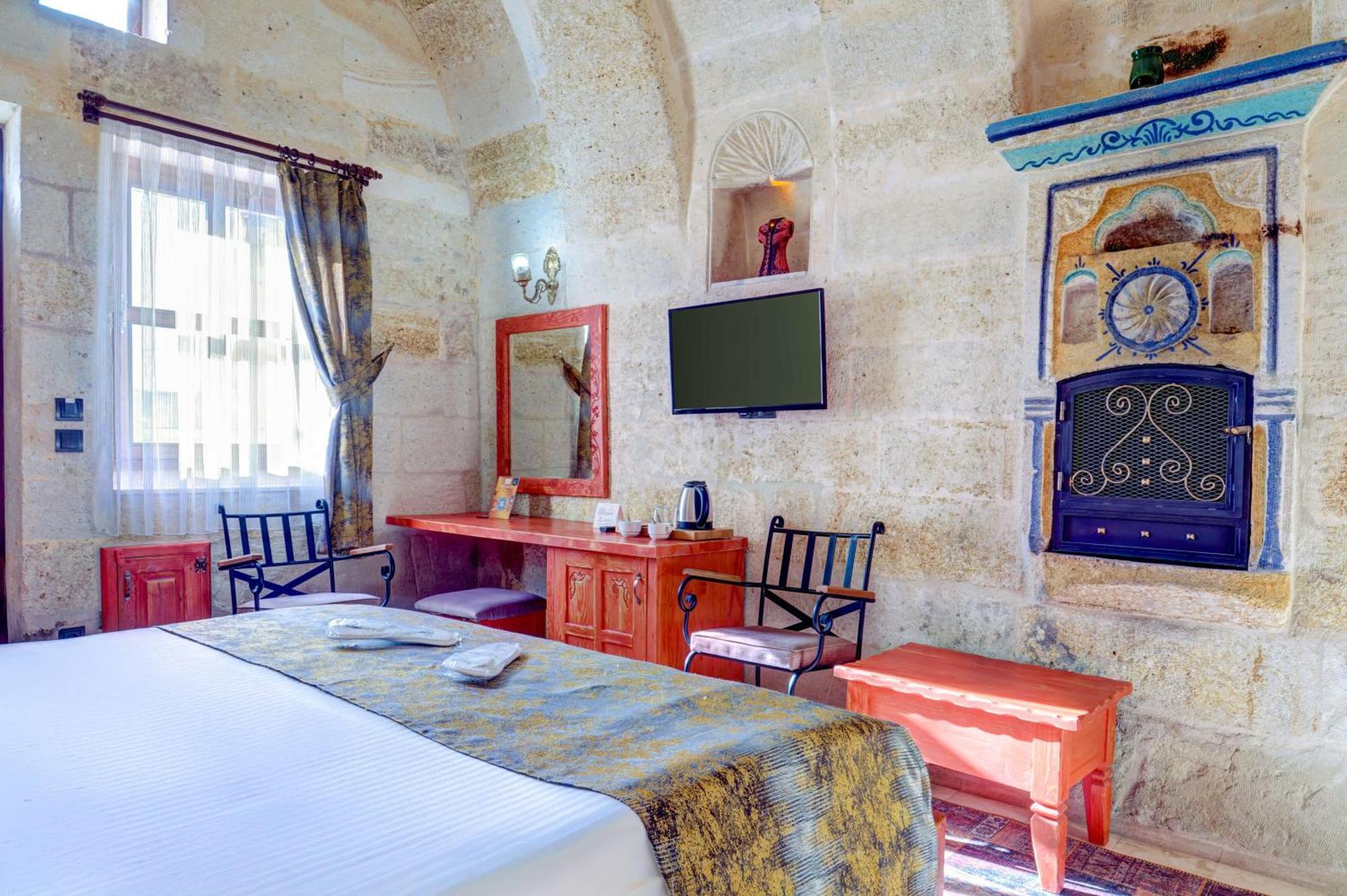 Tuerkan Cave Hotel เนฟซิเฮียร์ ภายนอก รูปภาพ